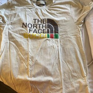 GUCCI NORTHFACE COLLAB TAN AND BROWN TEE